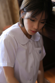 箱中女在线